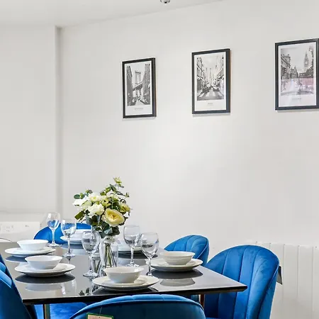 דירה Stylish Penthouse On Harbourside *