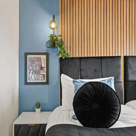 דירה Stylish Penthouse On Harbourside בריסטול