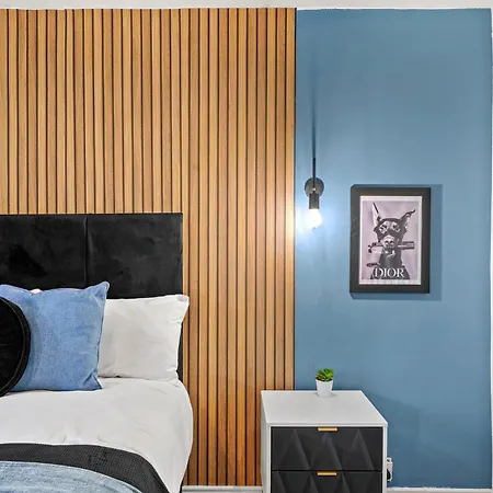 Stylish Penthouse On Harbourside